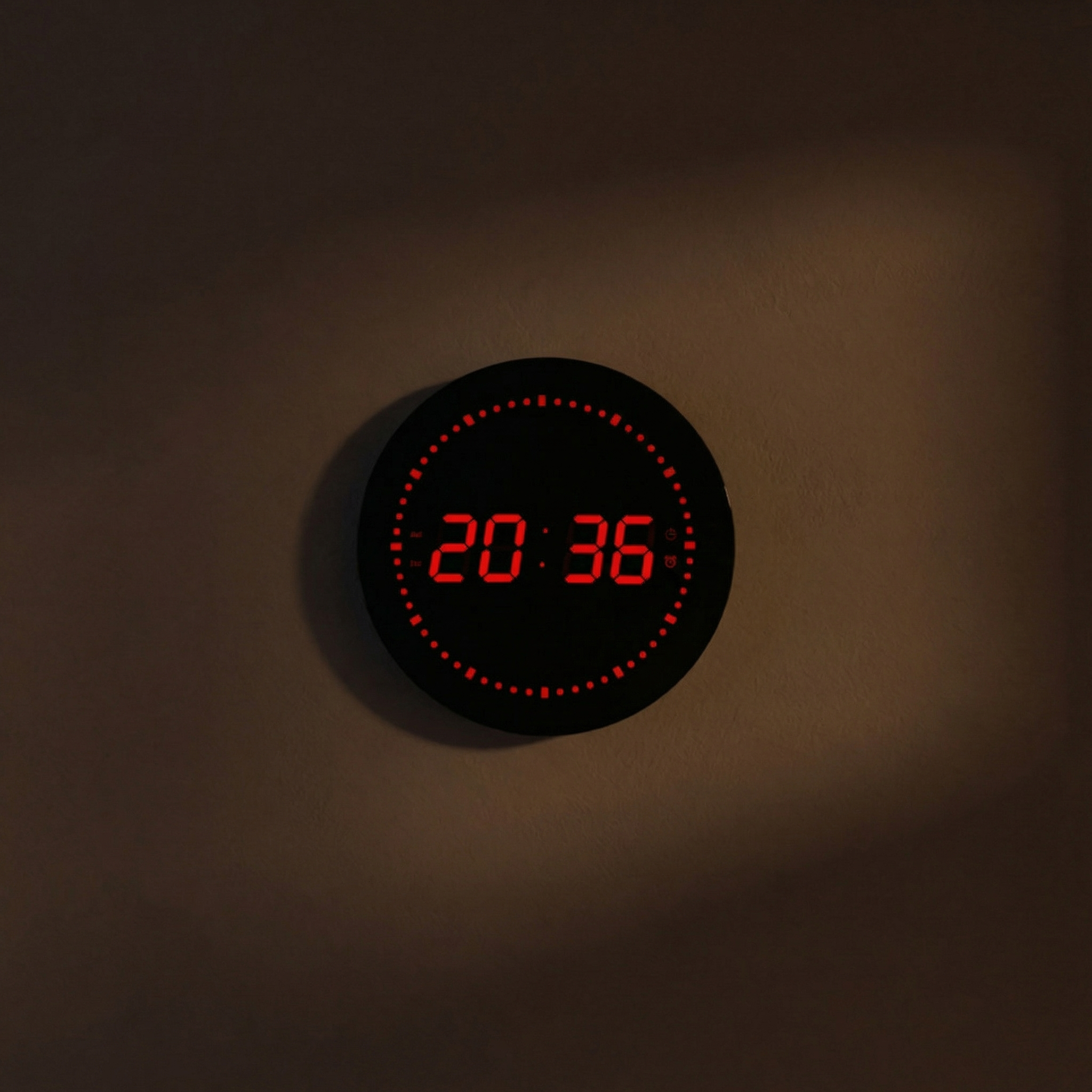 Horloge murale numérique – affichage LED